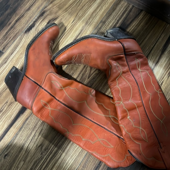 ACME Shoes - Acme leather cowboy boots, size 7